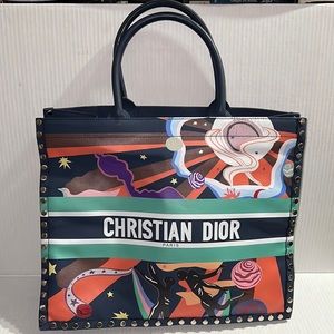 Authentic Christian Dior Navy Blue Leather/Suede Large L'Air Book Tote